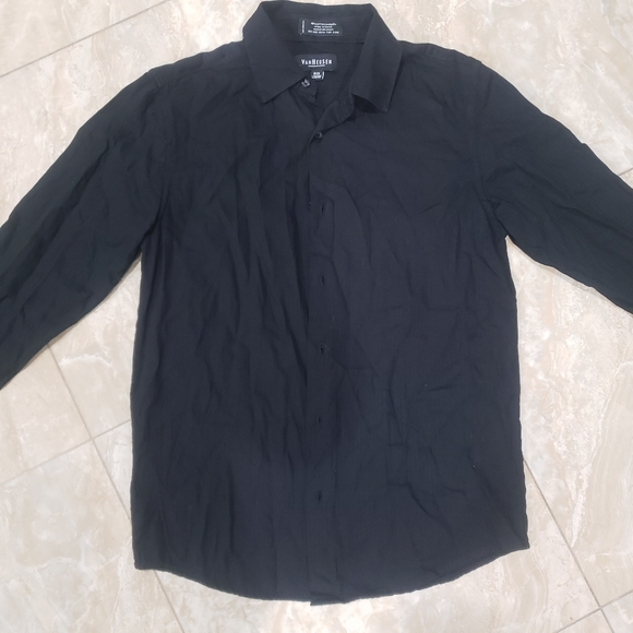 Van Heusen Button Down Shirt - Picture 1 of 9